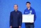 Председатель партии «Единая Россия» Дмитрий Медведев наградил депутата горДумы Самары