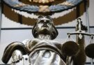 От поиска практики до протоколов: как ИИ внедряют в российские суды